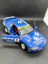 開封済み 京商 日産 カルソニック スカイライン 箱付 NlSSAN KYOSHO CALSONlC SKYLINE GTR1/18_画像10