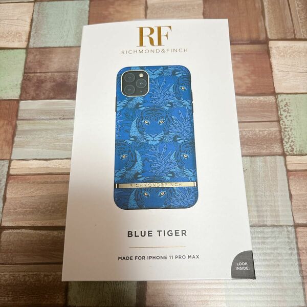 RICHMOND & FINCH ブルータイガー iPhone11ProMax