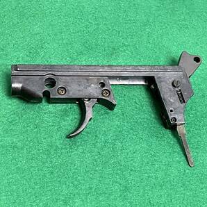 PT240129)マルイ★M92F ガスブローバック用シャーシセット ハンマー シアー ノッカーロック他 中古純正パーツ 必読/ベレッタ の画像2