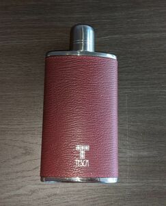 展示品特価★スキットルボトル★三宝産業テスカレザリーダブルキャップ・ワインレッド６oz.170ml　ウイスキー・ブランディー