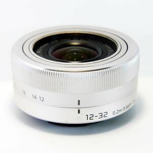 ★実用★ Panasonic パナソニック LUMIX G VARIO 12-32mm / F3.5-5.6 ASPH. / MEGA O.I.S.　H-FS12032　シルバー　中古実用品