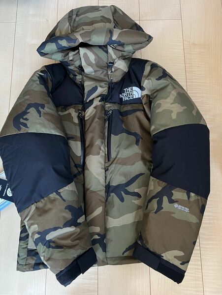 【新品同様】THENORTHFACE バルトロライトジャケット迷彩　Sサイズ　タグ付き