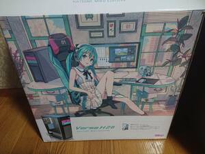 Versa H26 HATSUNE MIKU EDITION 初音ミク　PCケース　中古品