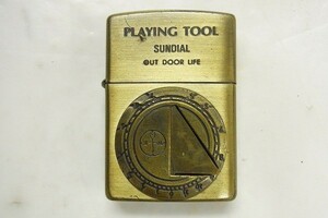 V240-J12-2576 ◎ ZIPPO ジッポ PLAYING TOOL SUNDIAL オイルライター 現状品①◎