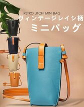 本革 ショルダーバッグ ミニ ショルダーバッグ ヴィンテージレイシ柄のミニバッグ縦型 革 可愛い シンプル軽量斜めがけ バッグ（ブルー）_画像2