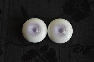 240103 ＊ココノカ＊　15.7~15.8mm 【コットンキャンディA】　グラスアイ　Bランク