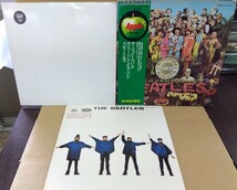 【BEATLES】ビートルズ レコード3タイトルセット「HELP!」「SGT.PEPPER'S LONELY HERTS CLUB BAND」「The BEATLES」八王子引き取りOK24196_画像1