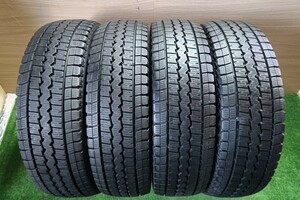 中古タイヤ DUNLOP WINTERMAXX SV01 195/80R15 107/105L LT ハイエース キャラバン 等 A251