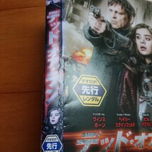 デッド・オア・ラン レンタル落ちDVD ケース無し 紙ジャケットとディスクのみ ヴィンス・ボーン ヘンリー・スタインフェルド_画像2