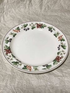 WEDGWOOD ウェッジウッドProvence Queensware★大皿 平皿 プレート やや深い★ made in ENGLAND★検）洋食器【同梱グループ1】