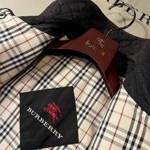 P30【際立つノバチェック】参考価格11万●超美品BURBERRY LONDON●華やかなスタイルキルティングジャケット バーバリーコート レディース_画像9