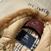 M24【エレガントラビットファー】定価14万●超美品級　BURBERRY LONDON●極暖ダウン風トレンチコート　バーバリーコート　レディース　40L_画像4