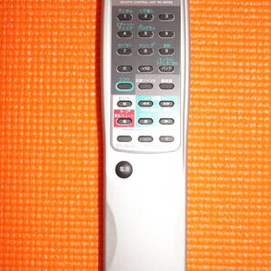 【中古・美品/動作確認済】 ★AIWA:オーディオ用リモコン(RC-8AT03)★