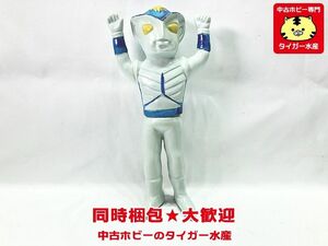 メーカー不明　トリプルファイター？　2　ソフビ　当時物　パッケージ無し　現状販売　レトロ　同梱OK　1円スタート★H