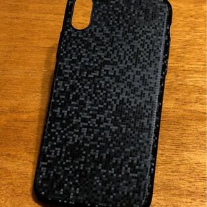 iPhone X XS カバー ケース 黒 ブラック モザイク柄