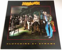 UK盤org LP　Marillion　Clutching At Straws　Embossed Cover盤　Mail Order Offer flyer付　1987年　EMI EMD 1002　マリリオン_画像1