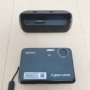 SONY Cyber-shot デジカメ DSC-T3 充電器付 デジタルカメラ ソニー サイバーショット ブラック ジャンク品の画像2