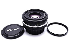 ★美品★ Nikon Ai-s NIKKOR 50mm F1.8 Lens ニコン レンズ キレイ 完動 ◆293