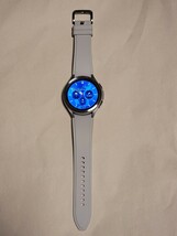 Galaxy Watch4 Classic (46mm) [シルバー]・SM-R890　 ★美品です★　多数のストラップ・バンドをおまけ付き_画像2