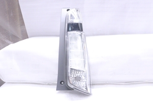 41-753★美品 前期 LED JH1 N-WGN★右テールライト STANLEY W1400 打刻:A★ホンダ 純正 JH2 (DM)