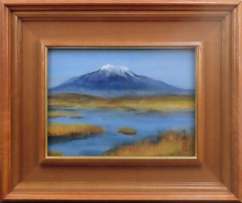 Il s'agit d'une pièce facile à exposer qui représente un grand étang au premier plan et le mont Fuji jusqu'à sa base dans une composition qui donne une impression de profondeur. Yoshika Shimizu Fuji Peinture japonaise n°4 [Galerie Masami], Peinture, Peinture japonaise, Paysage, Vent et lune