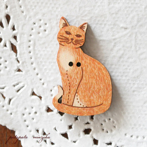 ねこ フランス 製 木製ボタン アトリエ ボヌール ドゥ ジュール 手芸 ネコ 猫 ボタン 斜め2.5cm 雑貨