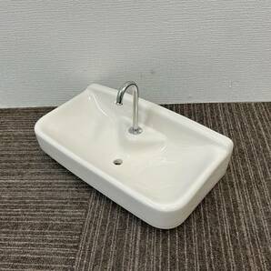 【中古】TOTO☆トイレ便器・洋式便器「517R」タンク用の蓋(ふた)☆#SC1(パステルアイボリー)☆直接引取り可の画像2