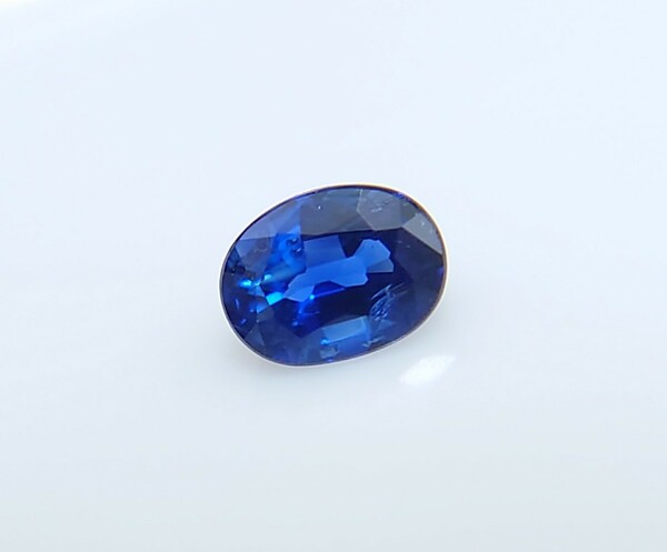 極美品！　サファイア　0.38ct ルース（LA-6659）