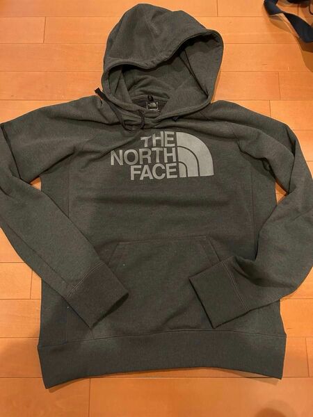 美品　ノースフェイス パーカー THE NORTH FACE XL ゴールドウィン製