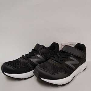 ☆★☆ニューバランス　　YT570BK　17.5cm　新品未使用　newbalance　女の子 男の子　スニーカー　★☆★