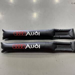 アウディAUDI 隙間クッション　落下防止クッションサイド隙間クッション ロゴ入り