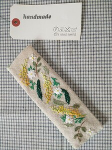 ハンドメイド◆手刺繍◆ミモザなど可憐な花々◆厚手リネン◆メガネ　サングラスケース