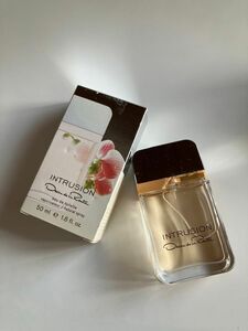 Oscar de la Renta INTRUSION オスカーデラレンタ　イントゥルージョン オードトワレ　50ml