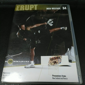 /再生良好!正規品 レスミルズ ボディコンバット 34 DVD CD ノート ゴールドジム ダイエット 格闘技 リーボック コナミ ボクシング 筋トレ