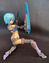 1円スタート！フレームアームズ・ガール 「フレズヴェルク Bikini Armor Ver. 」組立塗装済み完成品 難あり ジャンク品扱いにて_画像6