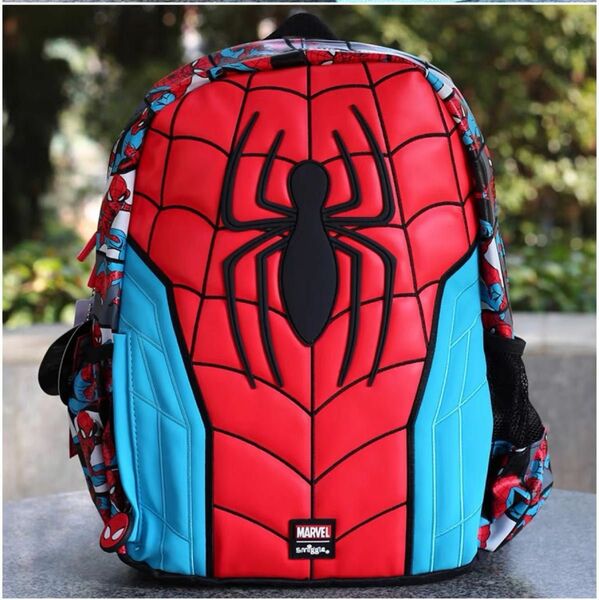 スパイダーマン　マーベル　　リュック　スミグル　smiggle 遠足　学校　旅行