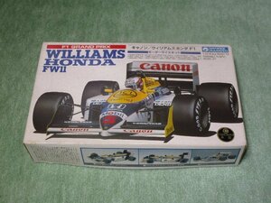 グンゼ　１／２４　Ｆ１　ウィリアムズ　ホンダ　FW１１　マンセル　ピケ