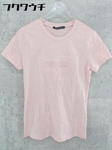 ◇ GUESS ゲス ロゴ エンボス 半袖 Tシャツ カットソー サイズXS ピンク レディース