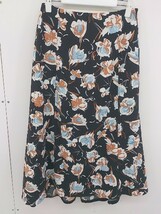 ◇ TOMORROWLAND トゥモローランド 花柄 ロング フレア スカート サイズ34 ブラック マルチ レディース_画像2