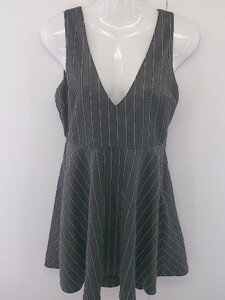 * CECIL McBEE Cecil McBee pinstripe V neck Mini One-piece size M dark gray white lady's 