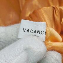 ◇ VACANCY ウエストゴム キラキラした素材 チュールレース ロング丈 フレア スカート 表記なし オレンジ レディース E_画像3