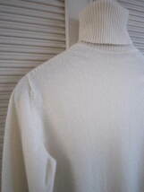 クローゼット整理！LORO PIANA 100%cashmere 長袖セーター 40（38前後）1度短時間のused_画像5