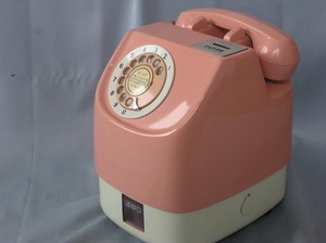 なつかしい かわいい ダイヤル 公衆電話 ピンク電話 昭和 古い レトロ 動作品 きれい 鍵あり
