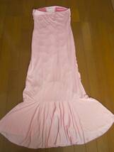 難あり　未使用　梅家　ストレッチ素材　桜ピンクカラーのドレス　舞台　_画像2