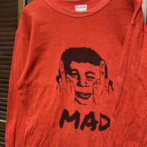 ACGR 1スタ 赤 長袖 Tシャツ マッドマガジン MAD アルフレッドEニューマン 長袖 90s 00s ビンテージ アメリカ 古着 卸 仕入れ