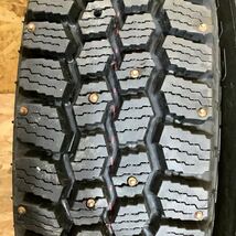 GOODYEAR +S UG VAN STUDLESS グッドイヤー 155R13 8P.R. スタッドレス 1997年製 2本セット 8.5分山 軽バン 軽トラ etc_画像2