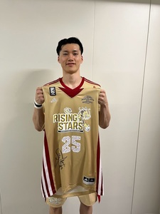 【RISING STARS】#25 角田 太輝選手 (佐賀バルーナーズ) 直筆サインユニフォーム上