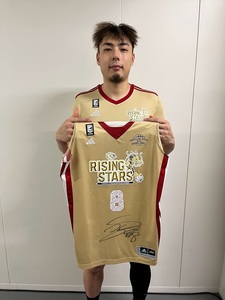 【RISING STARS】#8 佐土原 遼選手 (ファイティングイーグルス名古屋) 直筆サインユニフォーム上