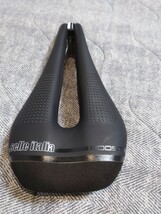 Selle Italia Novus Boost Carbonio Superflow Saddle with Carbon S3 セライタリア　ロードバイク　サドル　カーボンレール_画像4