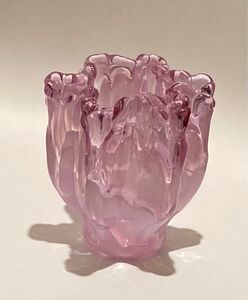 フラワーベース　花瓶　ピンク　ホワイト　フリル　flower vase